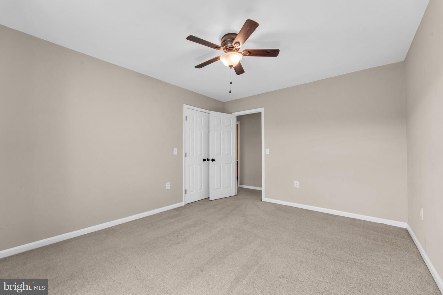 10696 MOORE DR, MANASSAS, Virginia 20111, 5 Bedrooms Bedrooms, ,3 BathroomsBathrooms,Residential,For sale,10696 MOORE DR,VAPW2100382 MLS # VAPW2100382