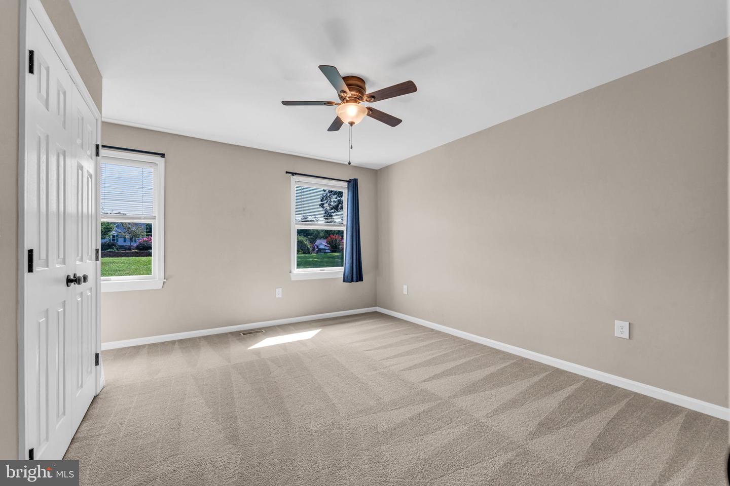 10696 MOORE DR, MANASSAS, Virginia 20111, 5 Bedrooms Bedrooms, ,3 BathroomsBathrooms,Residential,For sale,10696 MOORE DR,VAPW2100382 MLS # VAPW2100382
