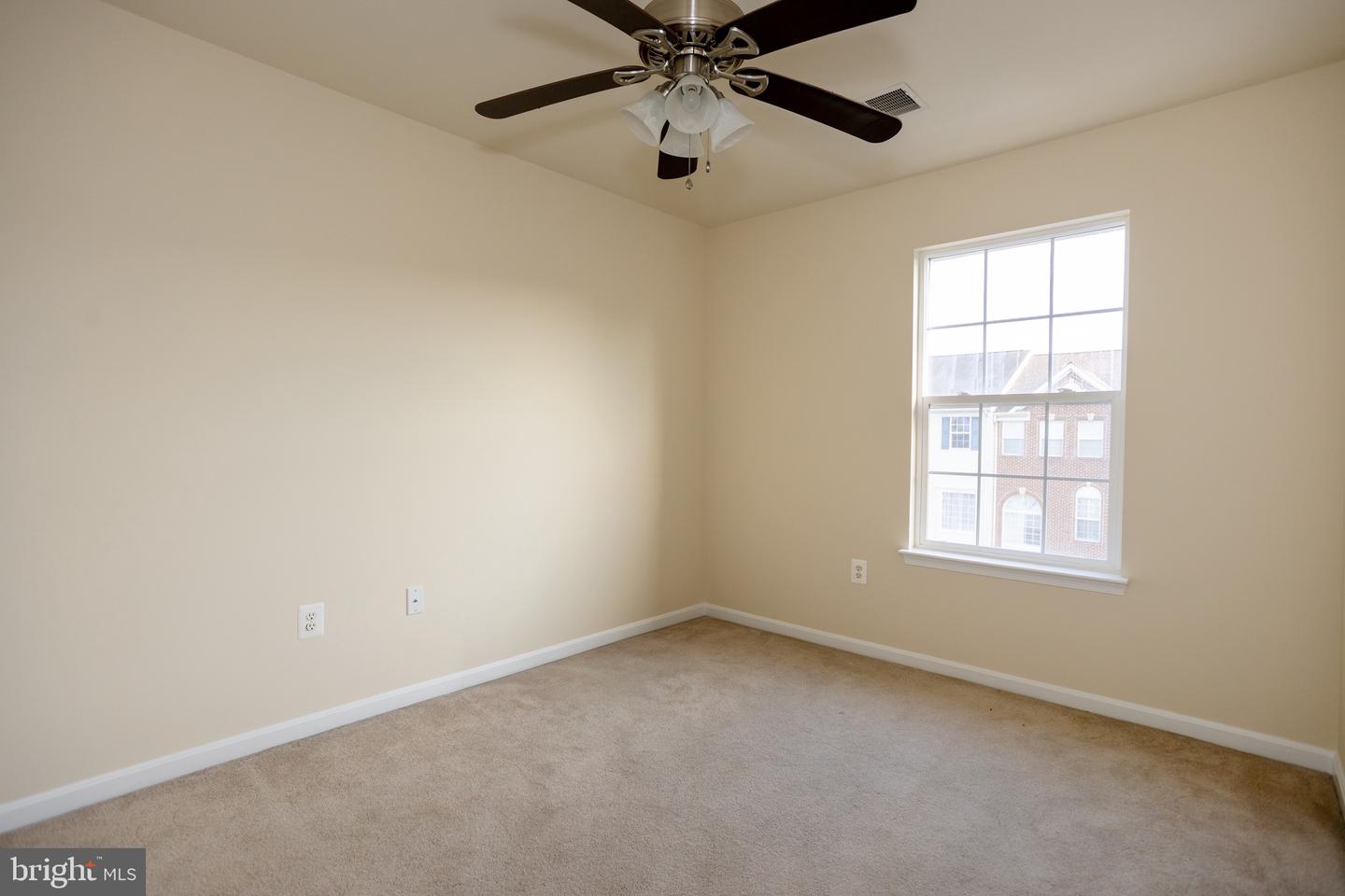 114 BARRETT CT, STAFFORD, Virginia 22554, 3 Bedrooms Bedrooms, ,3 BathroomsBathrooms,Residential,For sale,114 BARRETT CT,VAST2041300 MLS # VAST2041300