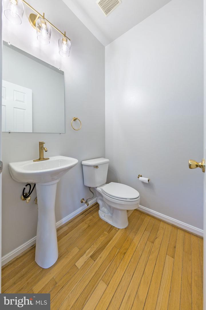 43044 SHERBROOKE TER, LEESBURG, Virginia 20176, 3 Bedrooms Bedrooms, ,2 BathroomsBathrooms,Residential,For sale,43044 SHERBROOKE TER,VALO2103514 MLS # VALO2103514