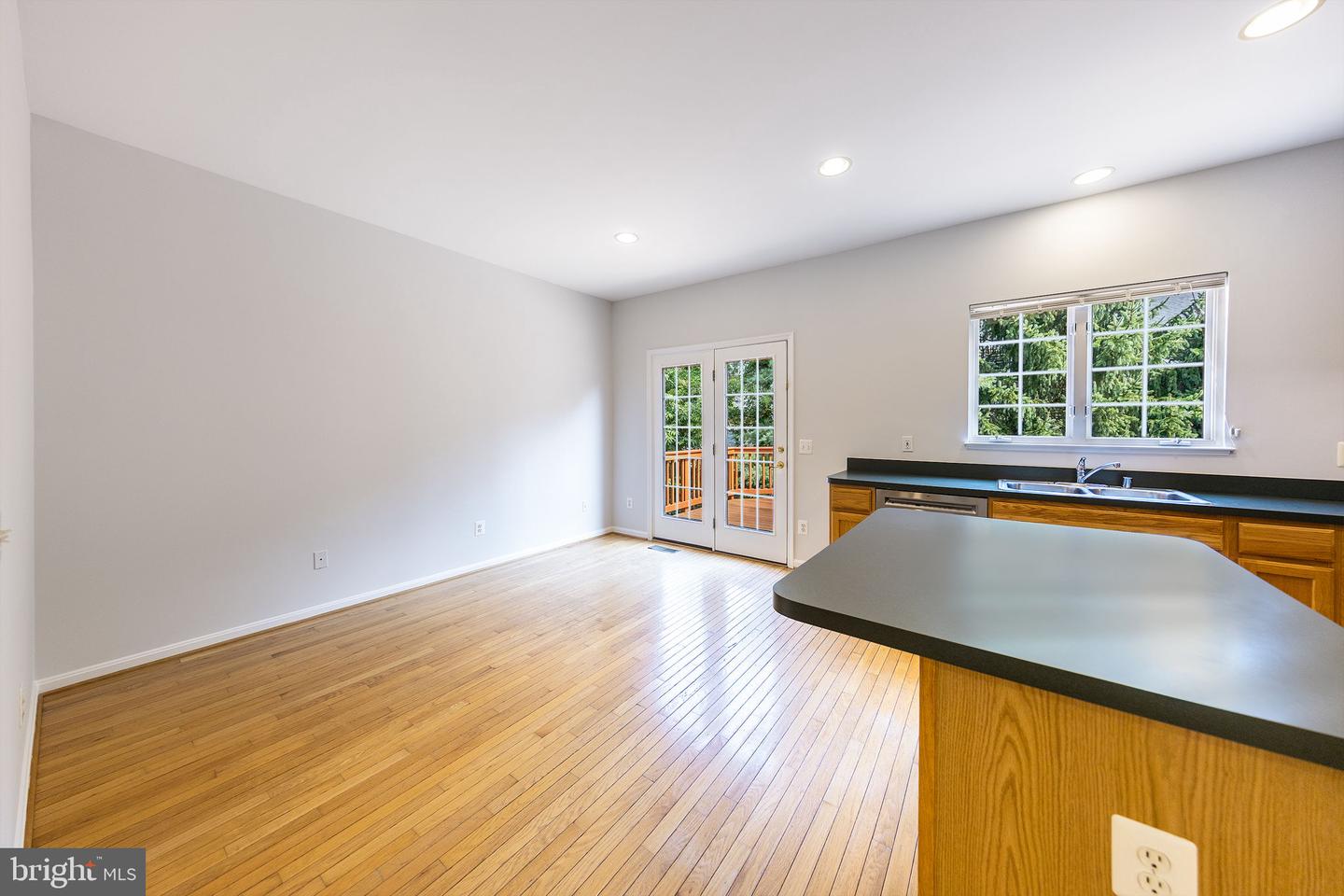 43044 SHERBROOKE TER, LEESBURG, Virginia 20176, 3 Bedrooms Bedrooms, ,2 BathroomsBathrooms,Residential,For sale,43044 SHERBROOKE TER,VALO2103514 MLS # VALO2103514