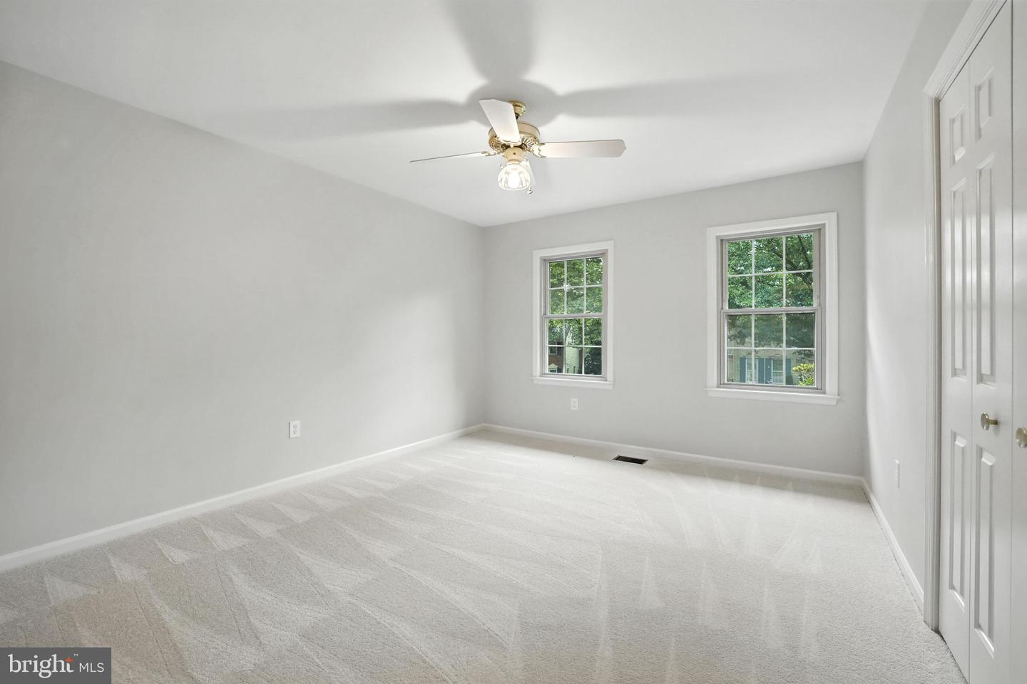 7013 HUNDSFORD LN, SPRINGFIELD, Virginia 22153, 4 Bedrooms Bedrooms, ,2 BathroomsBathrooms,Residential,For sale,7013 HUNDSFORD LN,VAFX2258552 MLS # VAFX2258552