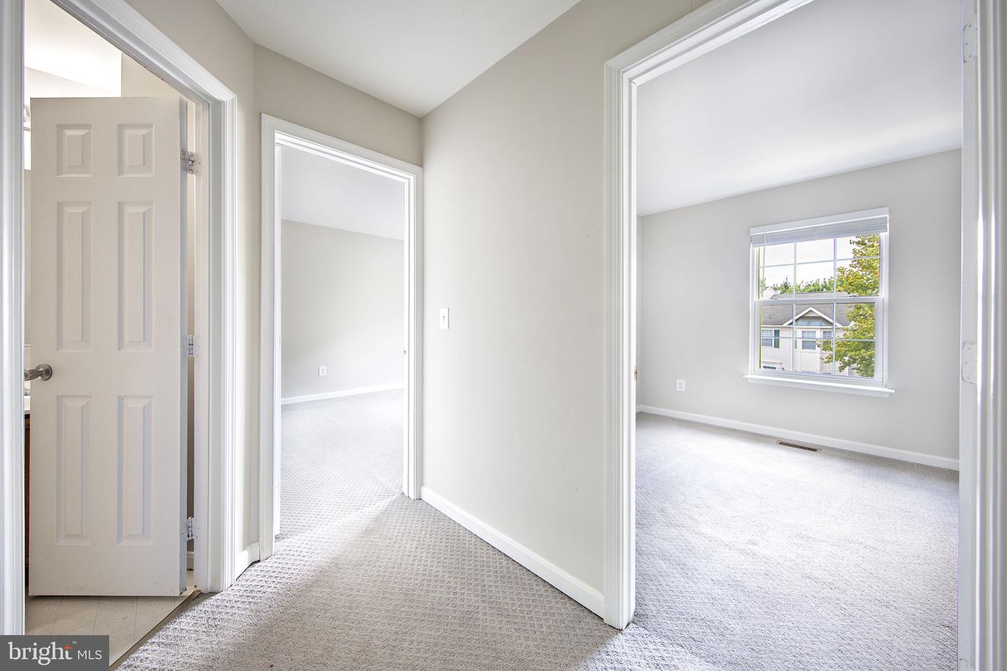 43115 CANDLEWICK SQ, LEESBURG, Virginia 20176, 4 Bedrooms Bedrooms, ,3 BathroomsBathrooms,Residential,For sale,43115 CANDLEWICK SQ,VALO2103552 MLS # VALO2103552