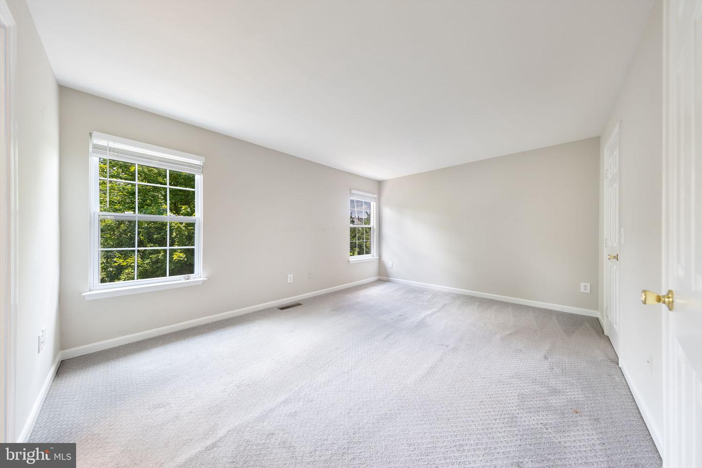 43115 CANDLEWICK SQ, LEESBURG, Virginia 20176, 4 Bedrooms Bedrooms, ,3 BathroomsBathrooms,Residential,For sale,43115 CANDLEWICK SQ,VALO2103552 MLS # VALO2103552