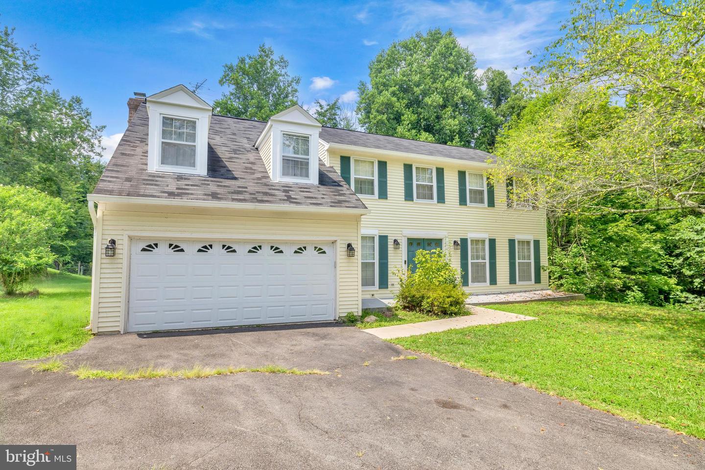 6050 GREENWAY CT, MANASSAS, Virginia 20112, 5 Bedrooms Bedrooms, ,2 BathroomsBathrooms,Residential,For sale,6050 GREENWAY CT,VAPW2100426 MLS # VAPW2100426