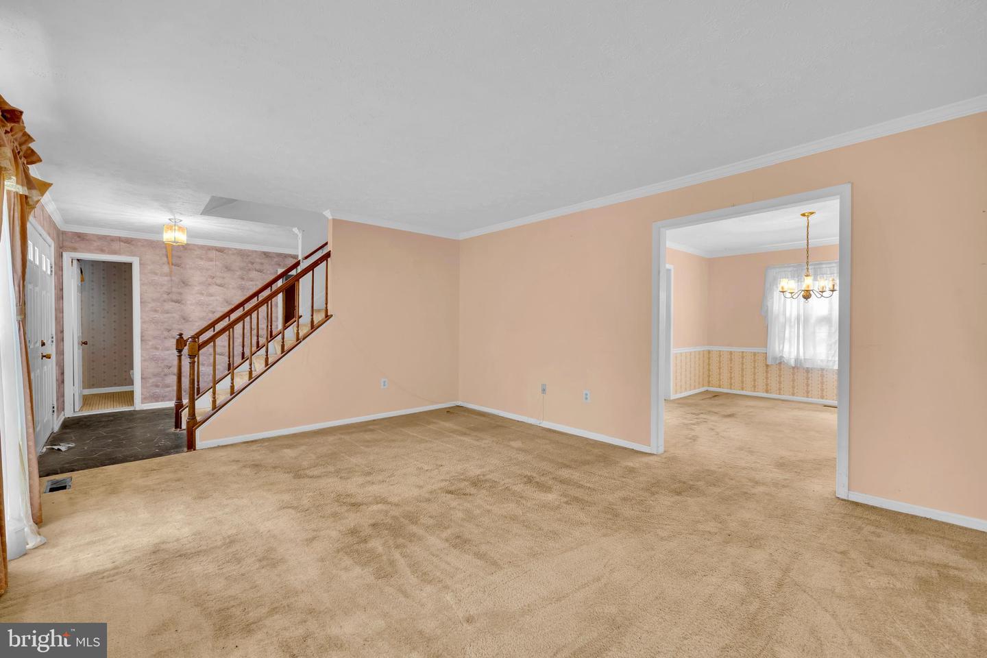 6050 GREENWAY CT, MANASSAS, Virginia 20112, 5 Bedrooms Bedrooms, ,2 BathroomsBathrooms,Residential,For sale,6050 GREENWAY CT,VAPW2100426 MLS # VAPW2100426