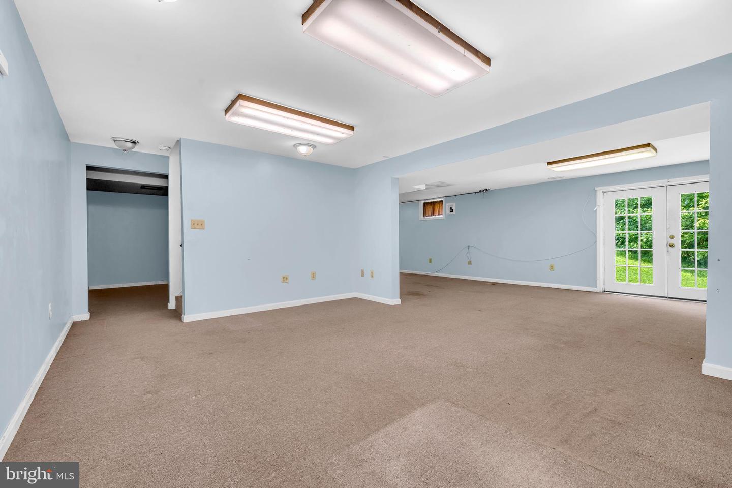 6050 GREENWAY CT, MANASSAS, Virginia 20112, 5 Bedrooms Bedrooms, ,2 BathroomsBathrooms,Residential,For sale,6050 GREENWAY CT,VAPW2100426 MLS # VAPW2100426