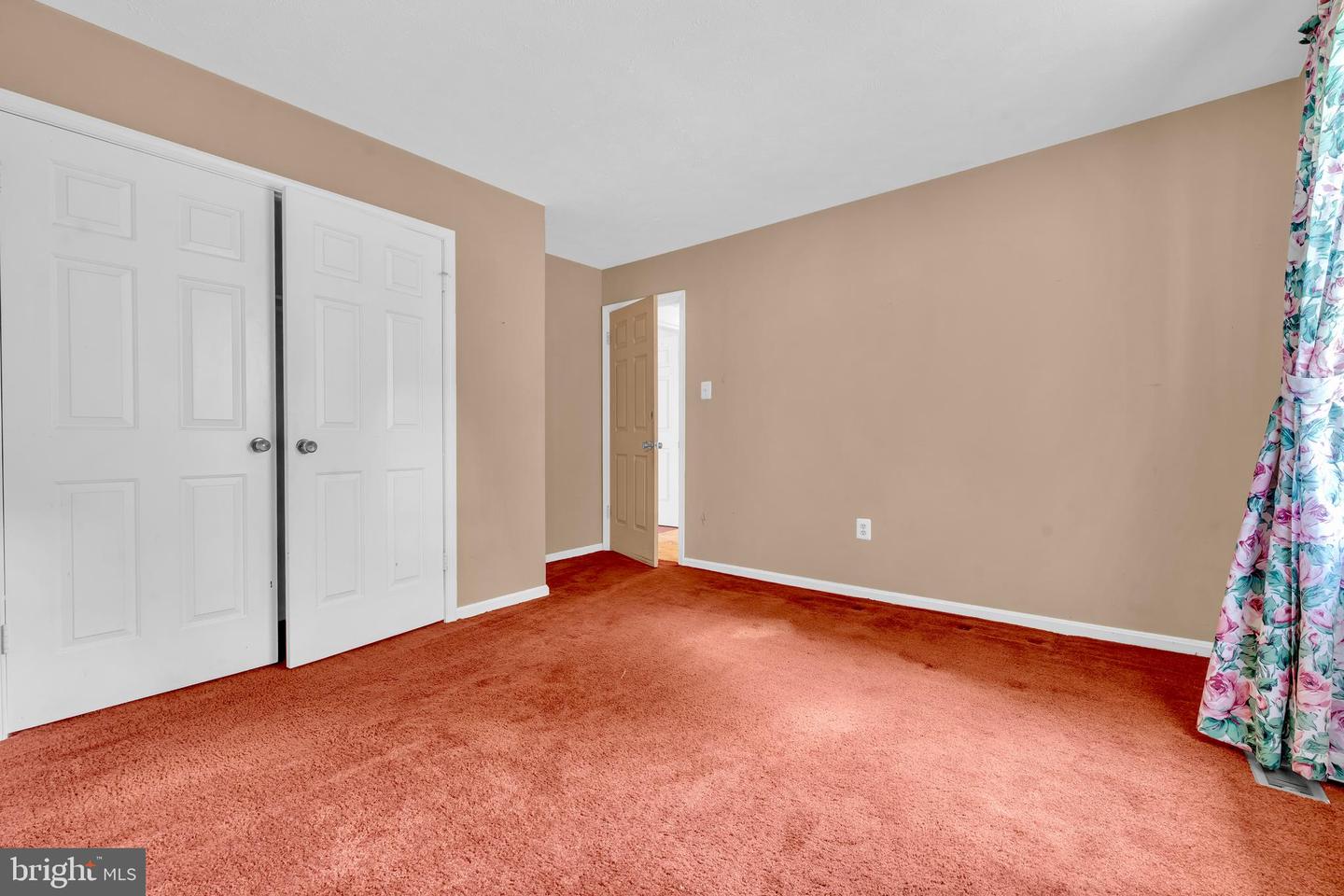 6050 GREENWAY CT, MANASSAS, Virginia 20112, 5 Bedrooms Bedrooms, ,2 BathroomsBathrooms,Residential,For sale,6050 GREENWAY CT,VAPW2100426 MLS # VAPW2100426
