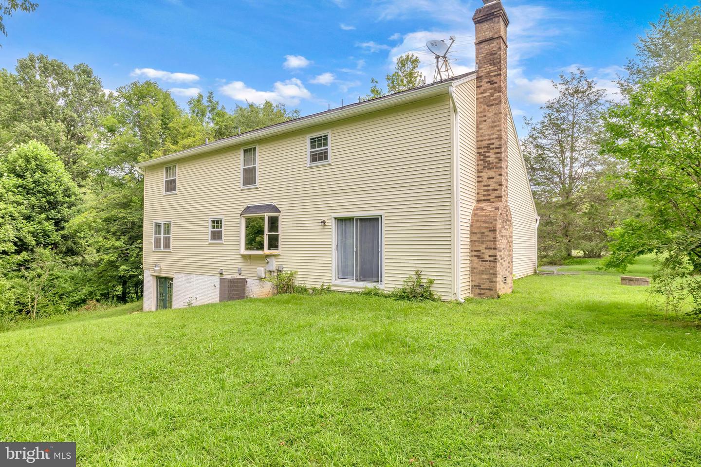6050 GREENWAY CT, MANASSAS, Virginia 20112, 5 Bedrooms Bedrooms, ,2 BathroomsBathrooms,Residential,For sale,6050 GREENWAY CT,VAPW2100426 MLS # VAPW2100426