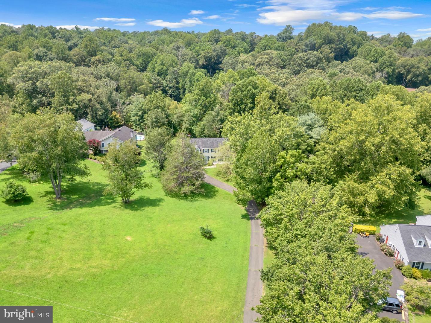 6050 GREENWAY CT, MANASSAS, Virginia 20112, 5 Bedrooms Bedrooms, ,2 BathroomsBathrooms,Residential,For sale,6050 GREENWAY CT,VAPW2100426 MLS # VAPW2100426