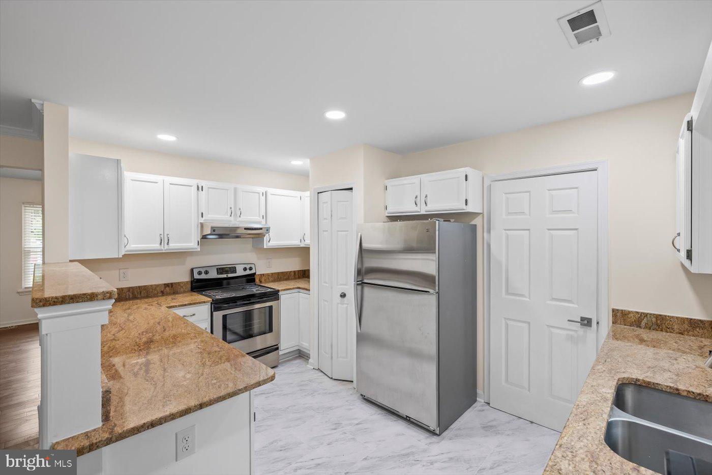 5705 CASCADE DR, FREDERICKSBURG, Virginia 22407, 3 Bedrooms Bedrooms, ,2 BathroomsBathrooms,Residential,For sale,5705 CASCADE DR,VASP2035094 MLS # VASP2035094
