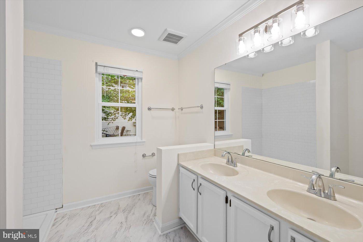 5705 CASCADE DR, FREDERICKSBURG, Virginia 22407, 3 Bedrooms Bedrooms, ,2 BathroomsBathrooms,Residential,For sale,5705 CASCADE DR,VASP2035094 MLS # VASP2035094