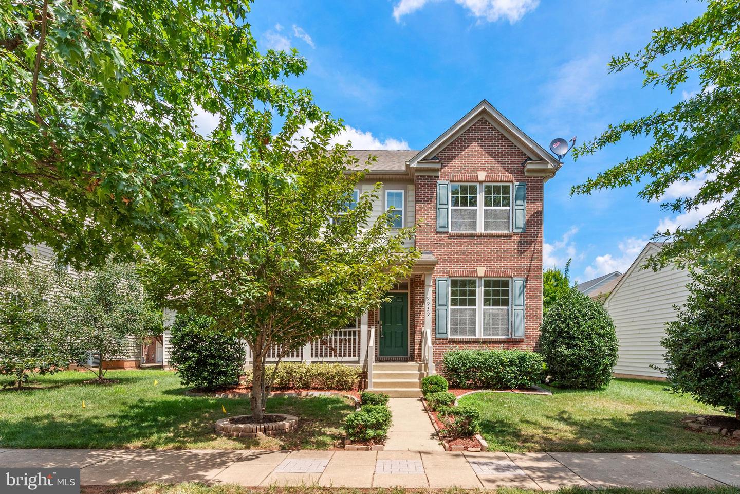 9939 LAKE JACKSON DR, MANASSAS, Virginia 20110, 4 Bedrooms Bedrooms, ,3 BathroomsBathrooms,Residential,For sale,9939 LAKE JACKSON DR,VAMN2009112 MLS # VAMN2009112