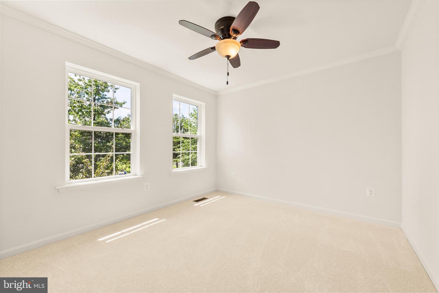 9939 LAKE JACKSON DR, MANASSAS, Virginia 20110, 4 Bedrooms Bedrooms, ,3 BathroomsBathrooms,Residential,For sale,9939 LAKE JACKSON DR,VAMN2009112 MLS # VAMN2009112
