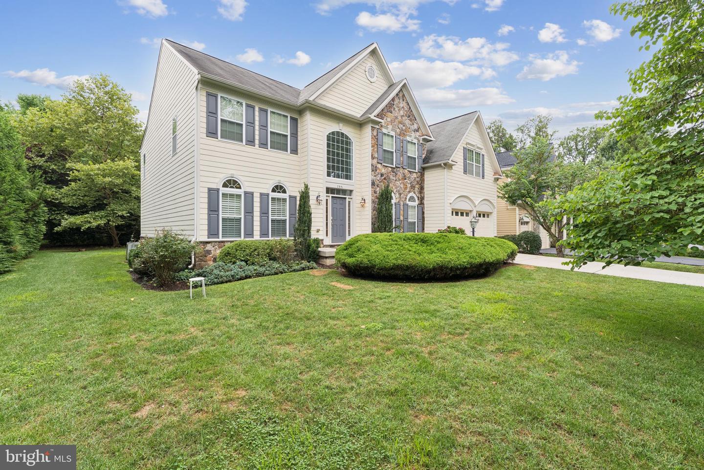 7351 NICOLE MARIE CT, MCLEAN, Virginia 22101, 6 Bedrooms Bedrooms, ,5 BathroomsBathrooms,Residential,For sale,7351 NICOLE MARIE CT,VAFX2259178 MLS # VAFX2259178
