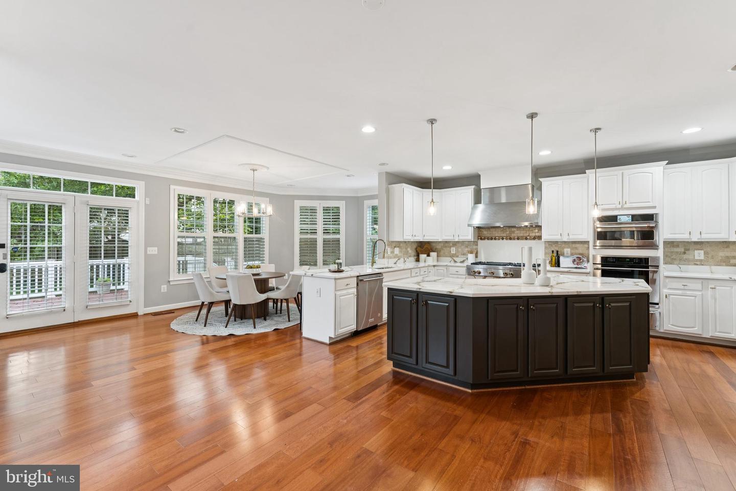 7351 NICOLE MARIE CT, MCLEAN, Virginia 22101, 6 Bedrooms Bedrooms, ,5 BathroomsBathrooms,Residential,For sale,7351 NICOLE MARIE CT,VAFX2259178 MLS # VAFX2259178