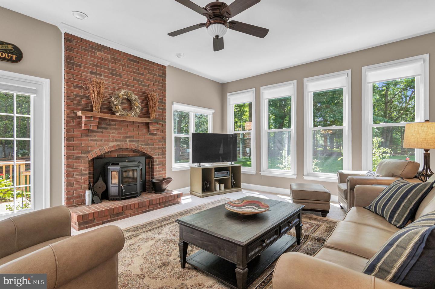 13195 TRAILS END CT, MANASSAS, Virginia 20112, 4 Bedrooms Bedrooms, ,3 BathroomsBathrooms,Residential,For sale,13195 TRAILS END CT,VAPW2100676 MLS # VAPW2100676
