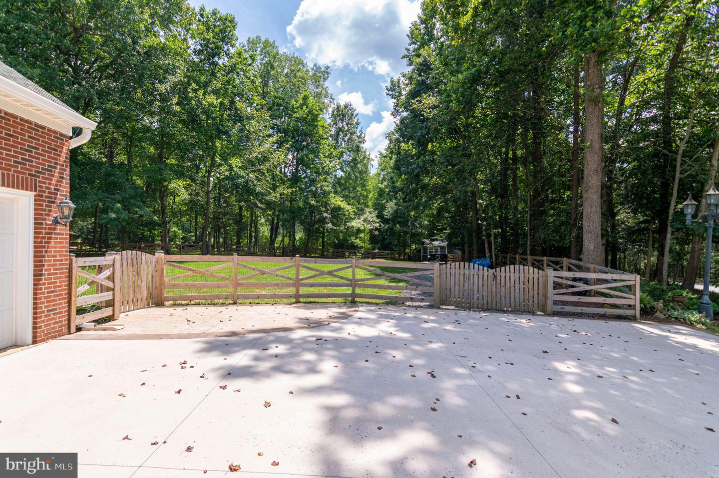 13195 TRAILS END CT, MANASSAS, Virginia 20112, 4 Bedrooms Bedrooms, ,3 BathroomsBathrooms,Residential,For sale,13195 TRAILS END CT,VAPW2100676 MLS # VAPW2100676