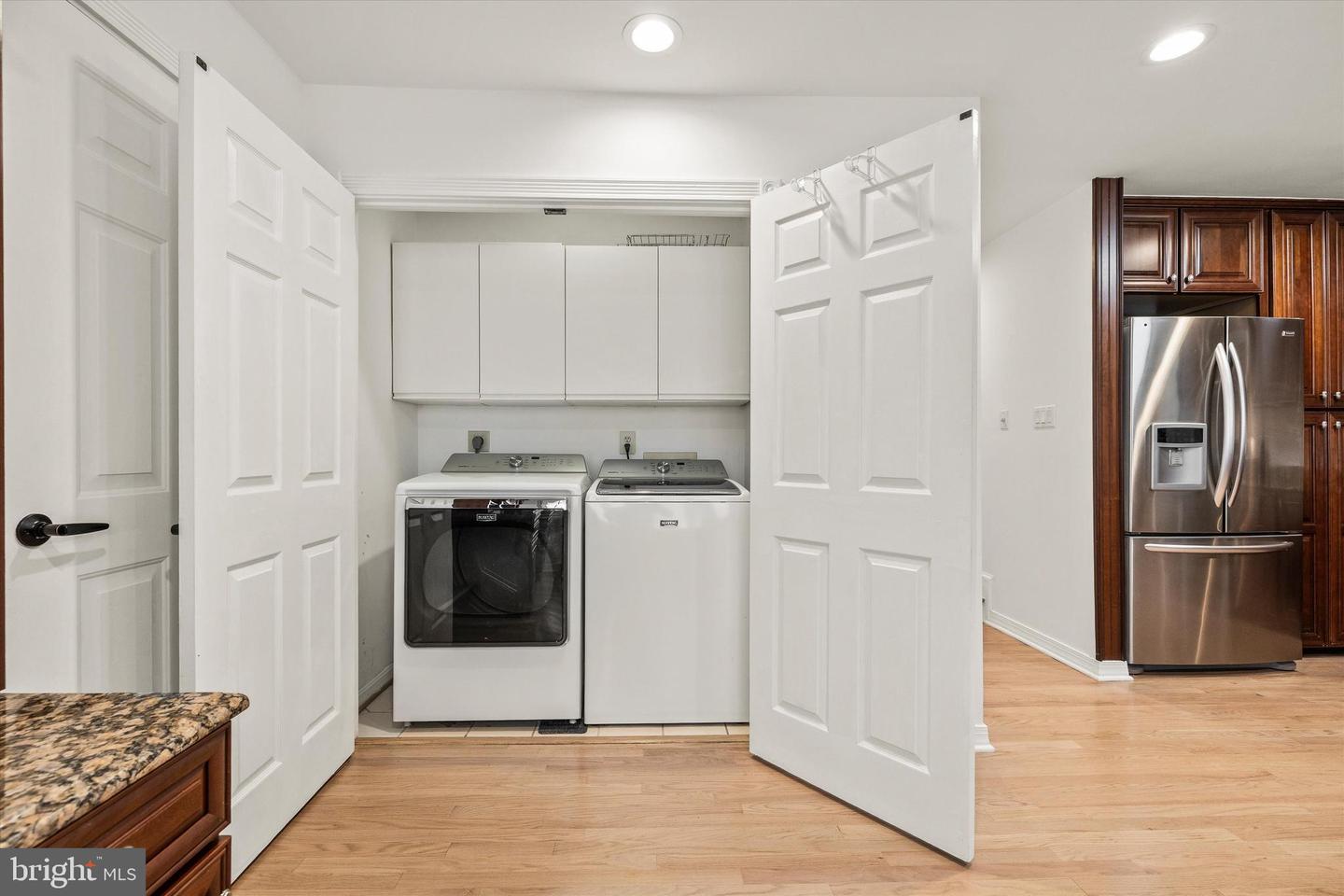 3405 SILVER MAPLE PL, FALLS CHURCH, Virginia 22042, 4 Bedrooms Bedrooms, ,4 BathroomsBathrooms,Residential,For sale,3405 SILVER MAPLE PL,VAFX2259220 MLS # VAFX2259220