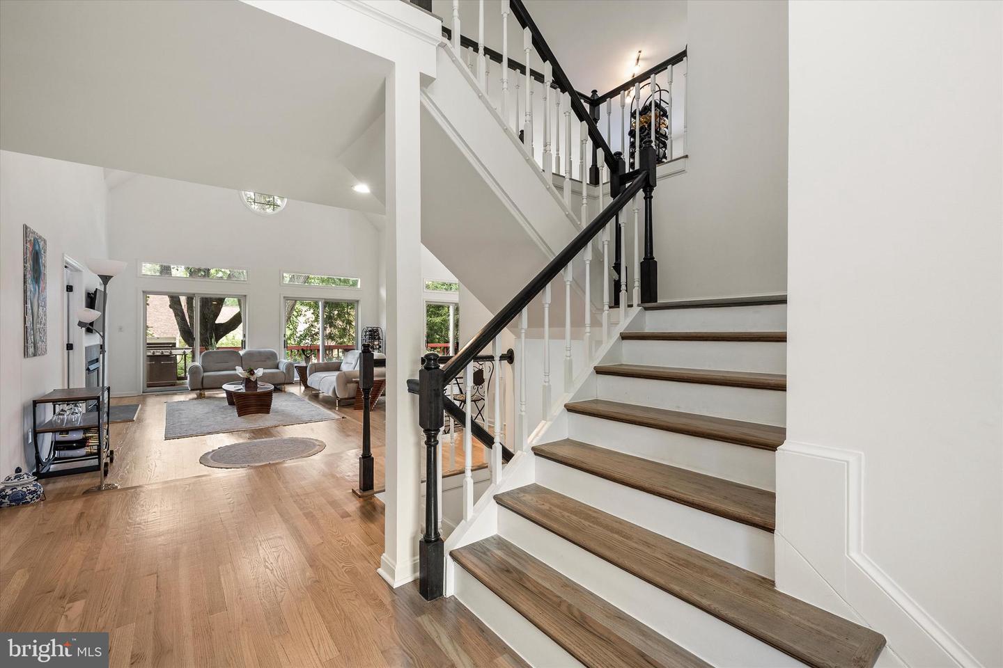 3405 SILVER MAPLE PL, FALLS CHURCH, Virginia 22042, 4 Bedrooms Bedrooms, ,4 BathroomsBathrooms,Residential,For sale,3405 SILVER MAPLE PL,VAFX2259220 MLS # VAFX2259220