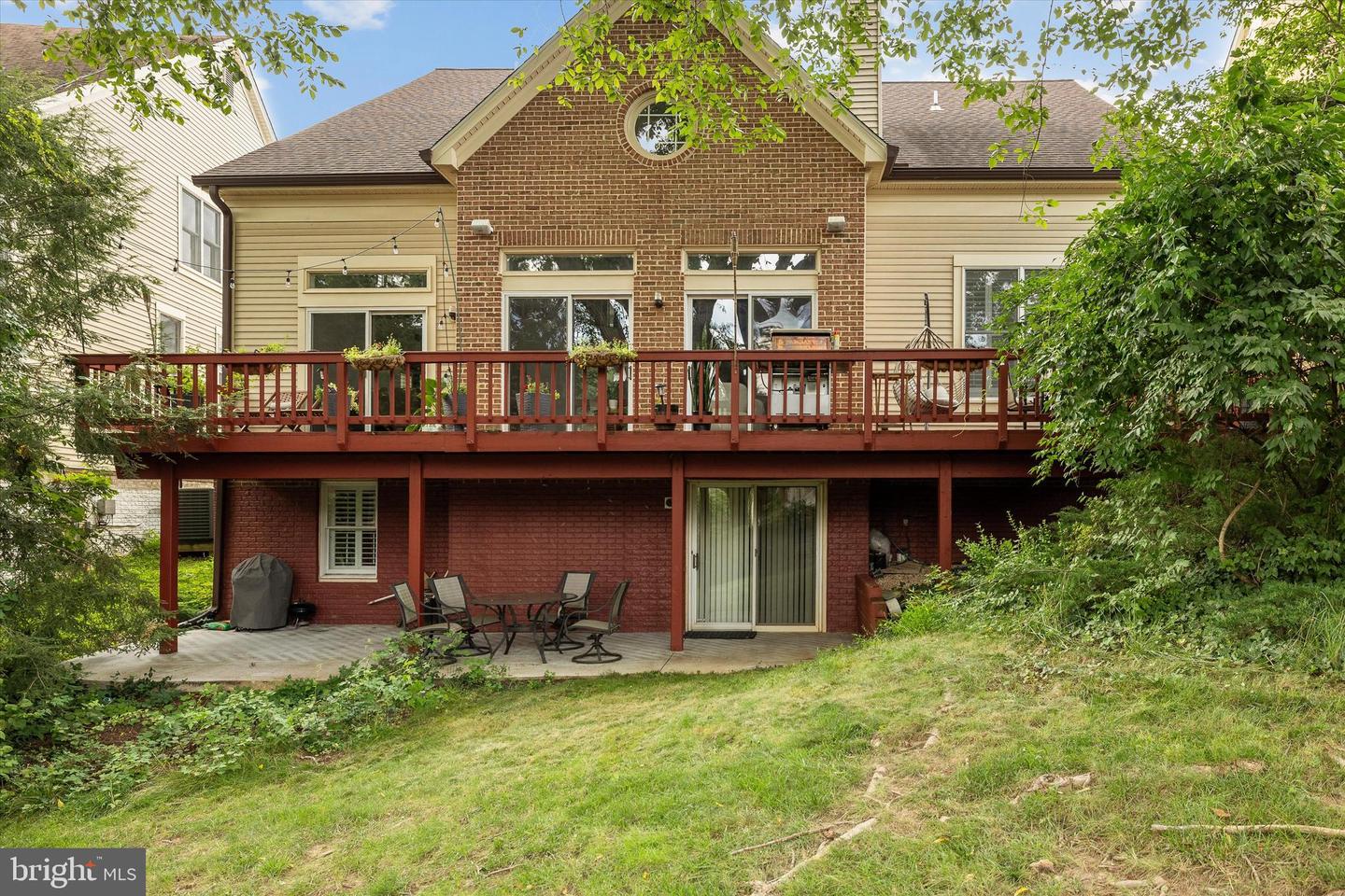 3405 SILVER MAPLE PL, FALLS CHURCH, Virginia 22042, 4 Bedrooms Bedrooms, ,4 BathroomsBathrooms,Residential,For sale,3405 SILVER MAPLE PL,VAFX2259220 MLS # VAFX2259220