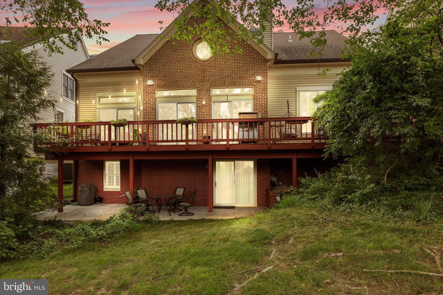 3405 SILVER MAPLE PL, FALLS CHURCH, Virginia 22042, 4 Bedrooms Bedrooms, ,4 BathroomsBathrooms,Residential,For sale,3405 SILVER MAPLE PL,VAFX2259220 MLS # VAFX2259220