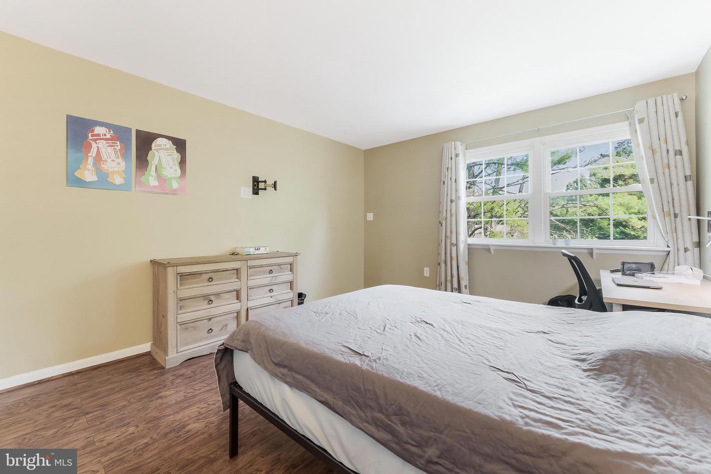 1123 MOOREFIELD HILL CT SW, VIENNA, Virginia 22180, 3 Bedrooms Bedrooms, ,3 BathroomsBathrooms,Residential,For sale,1123 MOOREFIELD HILL CT SW,VAFX2259228 MLS # VAFX2259228