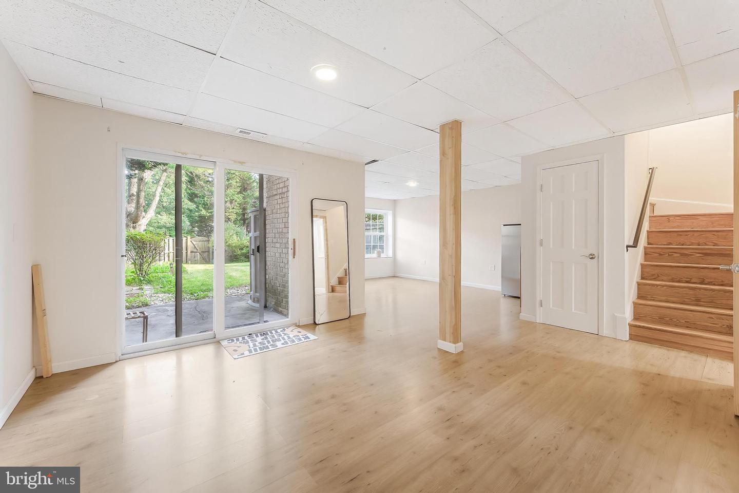 1123 MOOREFIELD HILL CT SW, VIENNA, Virginia 22180, 3 Bedrooms Bedrooms, ,3 BathroomsBathrooms,Residential,For sale,1123 MOOREFIELD HILL CT SW,VAFX2259228 MLS # VAFX2259228