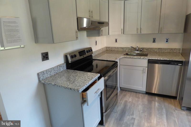 2112 38TH ST SE #102, WASHINGTON, District Of Columbia 20020, 1 Bedroom Bedrooms, ,1 BathroomBathrooms,Residential,For sale,2112 38TH ST SE #102,DCDC2213542 MLS # DCDC2213542