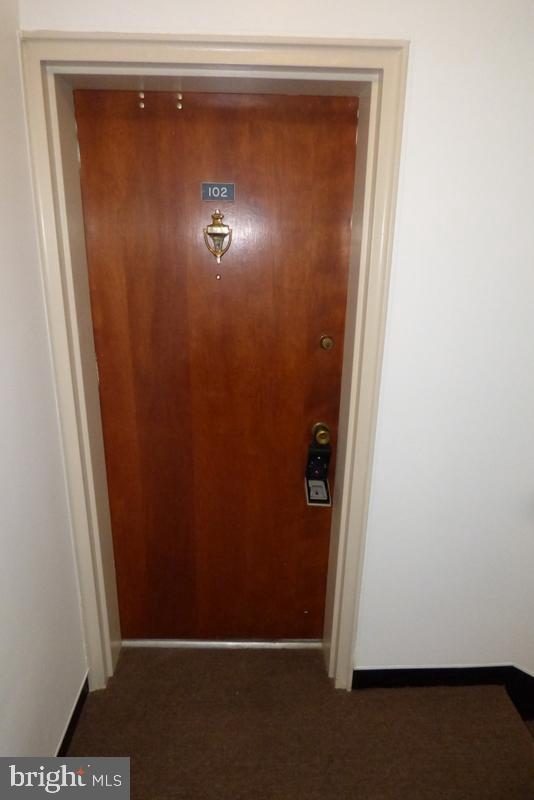 2112 38TH ST SE #102, WASHINGTON, District Of Columbia 20020, 1 Bedroom Bedrooms, ,1 BathroomBathrooms,Residential,For sale,2112 38TH ST SE #102,DCDC2213542 MLS # DCDC2213542