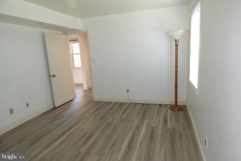 2112 38TH ST SE #102, WASHINGTON, District Of Columbia 20020, 1 Bedroom Bedrooms, ,1 BathroomBathrooms,Residential,For sale,2112 38TH ST SE #102,DCDC2213542 MLS # DCDC2213542