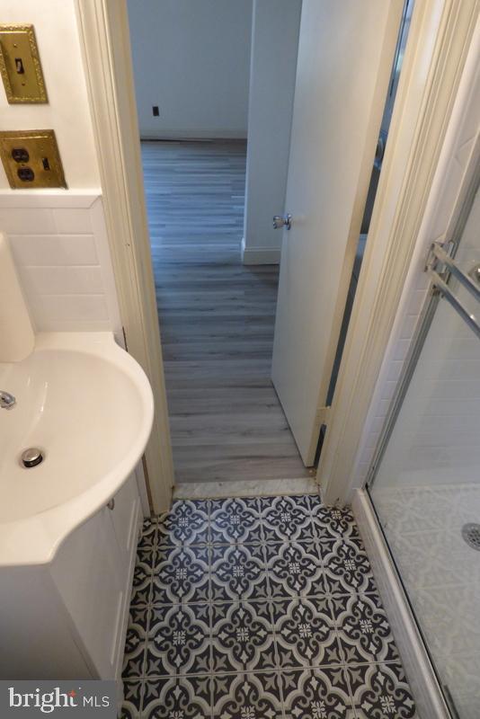 2112 38TH ST SE #102, WASHINGTON, District Of Columbia 20020, 1 Bedroom Bedrooms, ,1 BathroomBathrooms,Residential,For sale,2112 38TH ST SE #102,DCDC2213542 MLS # DCDC2213542