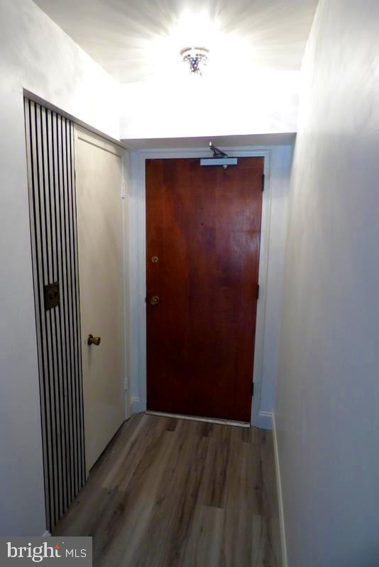 2112 38TH ST SE #102, WASHINGTON, District Of Columbia 20020, 1 Bedroom Bedrooms, ,1 BathroomBathrooms,Residential,For sale,2112 38TH ST SE #102,DCDC2213542 MLS # DCDC2213542