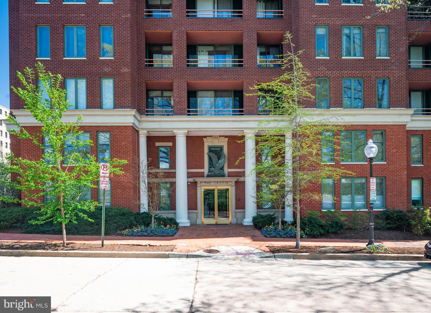 955 26TH ST NW #803, WASHINGTON, District Of Columbia 20037, ,1 BathroomBathrooms,Residential,For sale,955 26TH ST NW #803,DCDC2213660 MLS # DCDC2213660