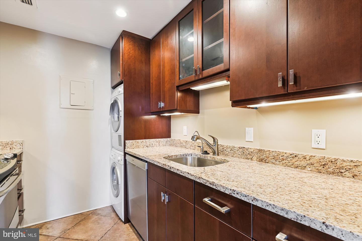 955 26TH ST NW #803, WASHINGTON, District Of Columbia 20037, ,1 BathroomBathrooms,Residential,For sale,955 26TH ST NW #803,DCDC2213660 MLS # DCDC2213660