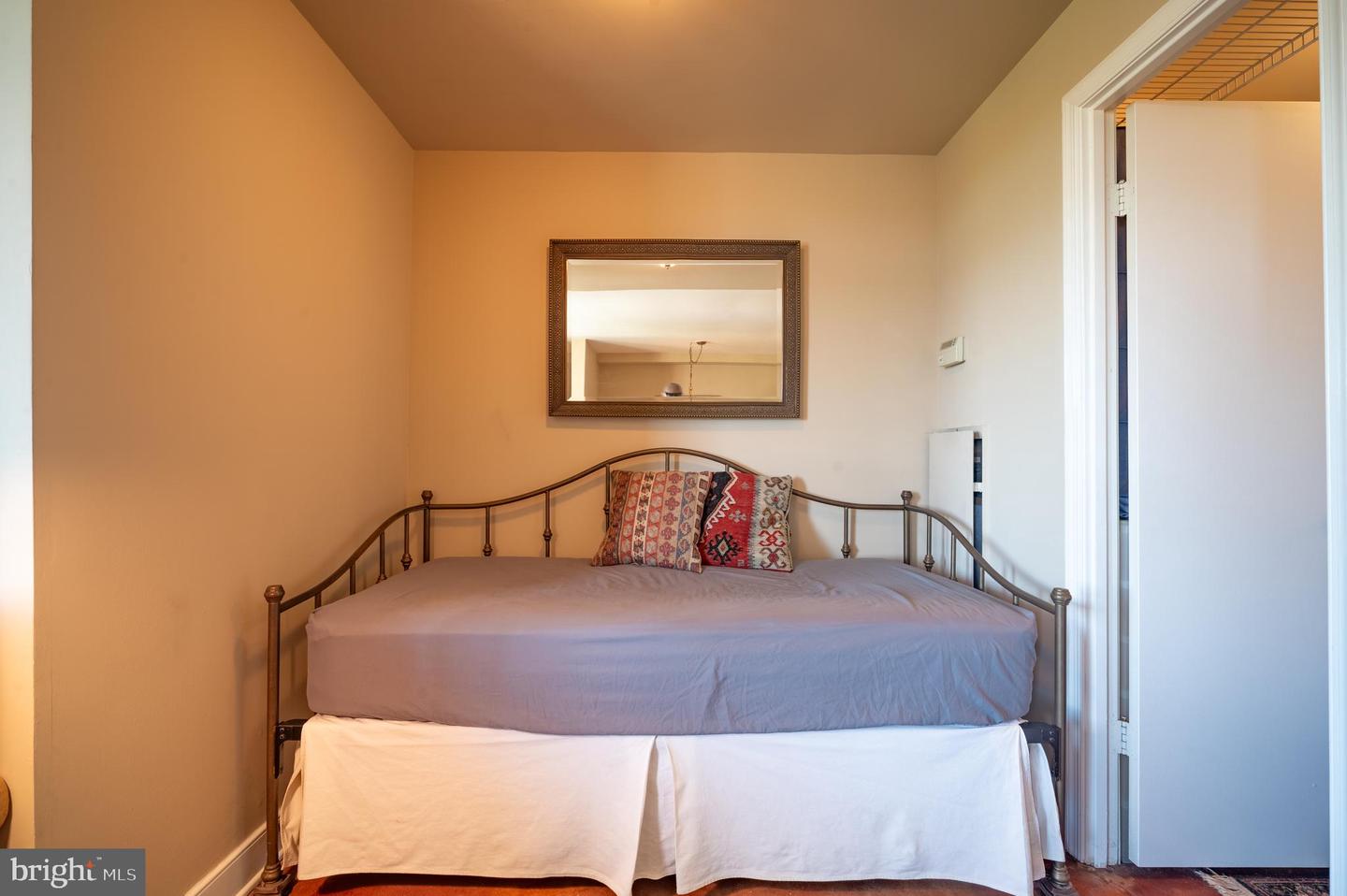 955 26TH ST NW #803, WASHINGTON, District Of Columbia 20037, ,1 BathroomBathrooms,Residential,For sale,955 26TH ST NW #803,DCDC2213660 MLS # DCDC2213660