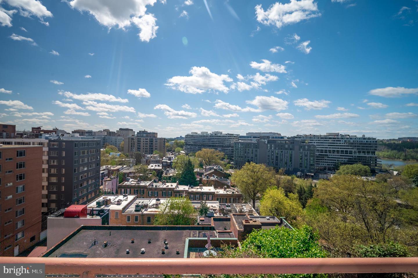 955 26TH ST NW #803, WASHINGTON, District Of Columbia 20037, ,1 BathroomBathrooms,Residential,For sale,955 26TH ST NW #803,DCDC2213660 MLS # DCDC2213660