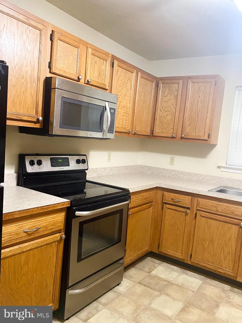 988 TOWNE LN, CHARLOTTESVILLE, Virginia 22901, 3 Bedrooms Bedrooms, ,2 BathroomsBathrooms,Residential,For sale,988 TOWNE LN,VAAB2001066 MLS # VAAB2001066
