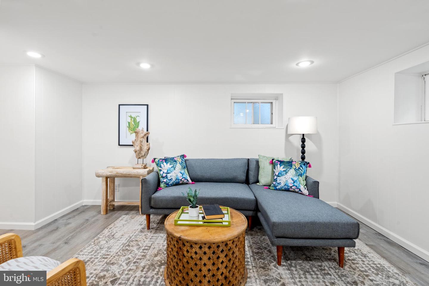 3327 S STAFFORD ST, ARLINGTON, Virginia 22206, 2 Bedrooms Bedrooms, ,2 BathroomsBathrooms,Residential,For sale,3327 S STAFFORD ST,VAAR2061852 MLS # VAAR2061852
