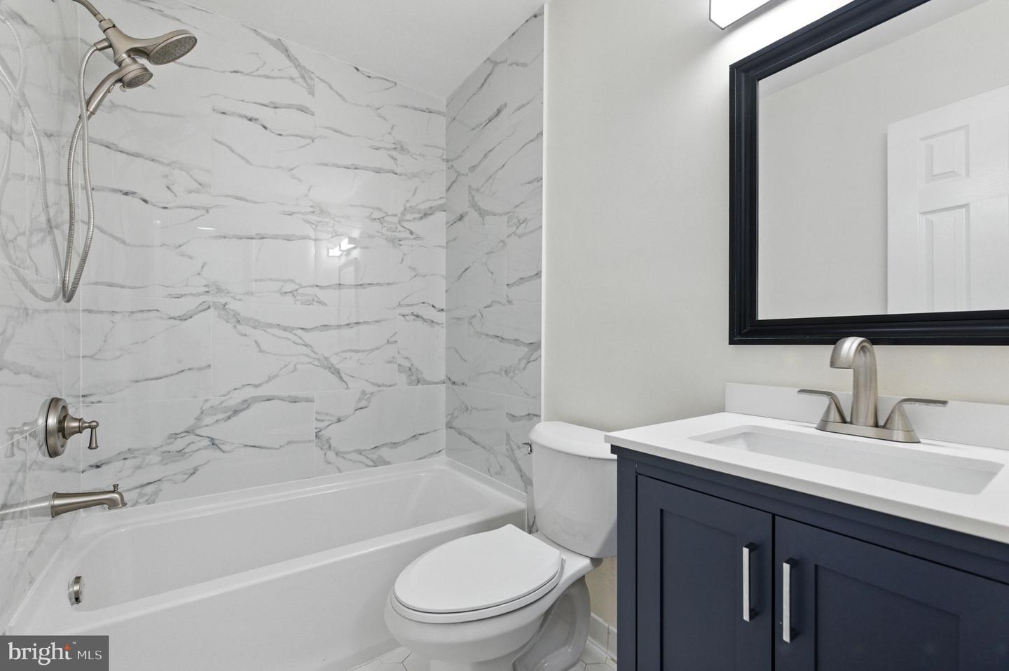 2201 CHAMBLEE PL, HERNDON, Virginia 20170, 2 Bedrooms Bedrooms, ,1 BathroomBathrooms,Residential,For sale,2201 CHAMBLEE PL,VAFX2259388 MLS # VAFX2259388