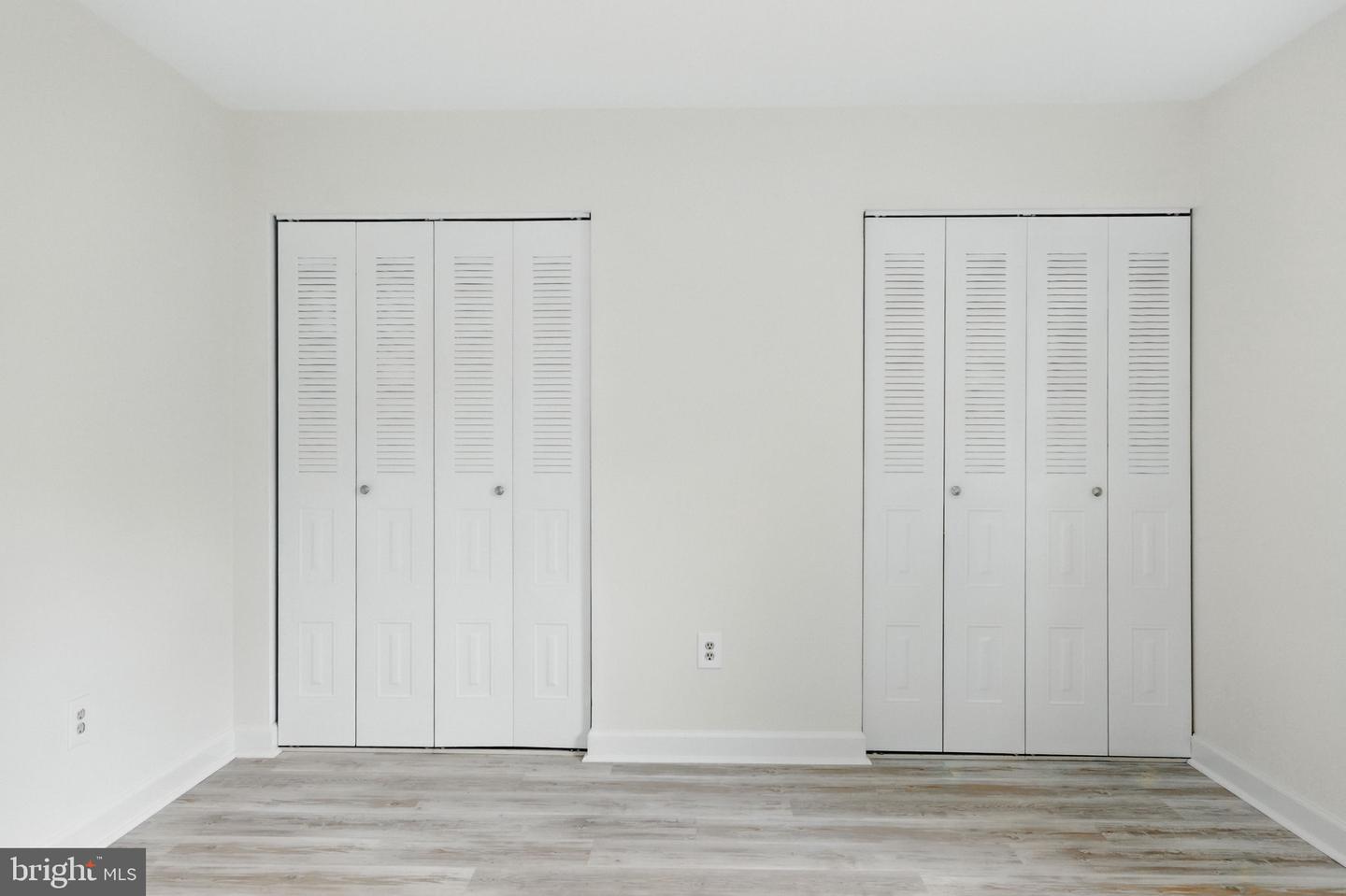 2201 CHAMBLEE PL, HERNDON, Virginia 20170, 2 Bedrooms Bedrooms, ,1 BathroomBathrooms,Residential,For sale,2201 CHAMBLEE PL,VAFX2259388 MLS # VAFX2259388