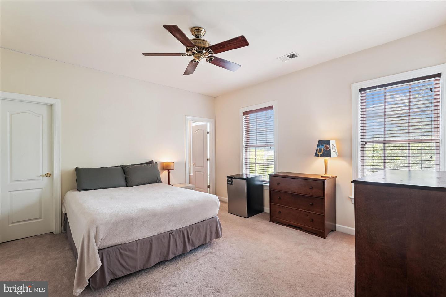 43641 HARTSHIRE TER, LEESBURG, Virginia 20176, 3 Bedrooms Bedrooms, 16 Rooms Rooms,3 BathroomsBathrooms,Residential,For sale,43641 HARTSHIRE TER,VALO2103922 MLS # VALO2103922