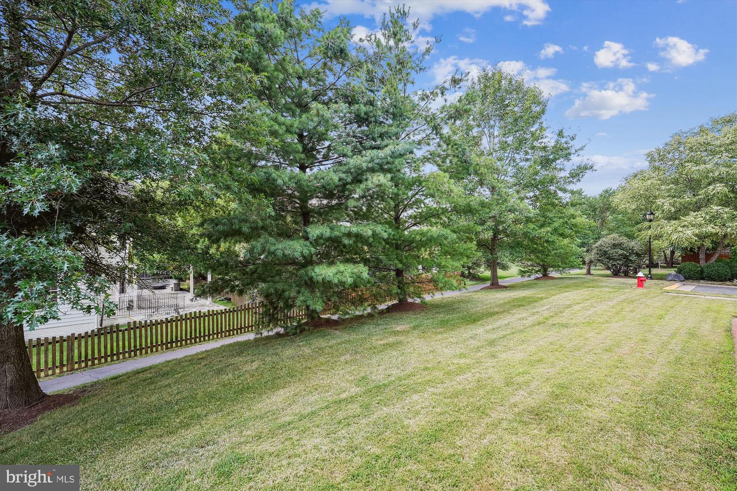 43641 HARTSHIRE TER, LEESBURG, Virginia 20176, 3 Bedrooms Bedrooms, 16 Rooms Rooms,3 BathroomsBathrooms,Residential,For sale,43641 HARTSHIRE TER,VALO2103922 MLS # VALO2103922