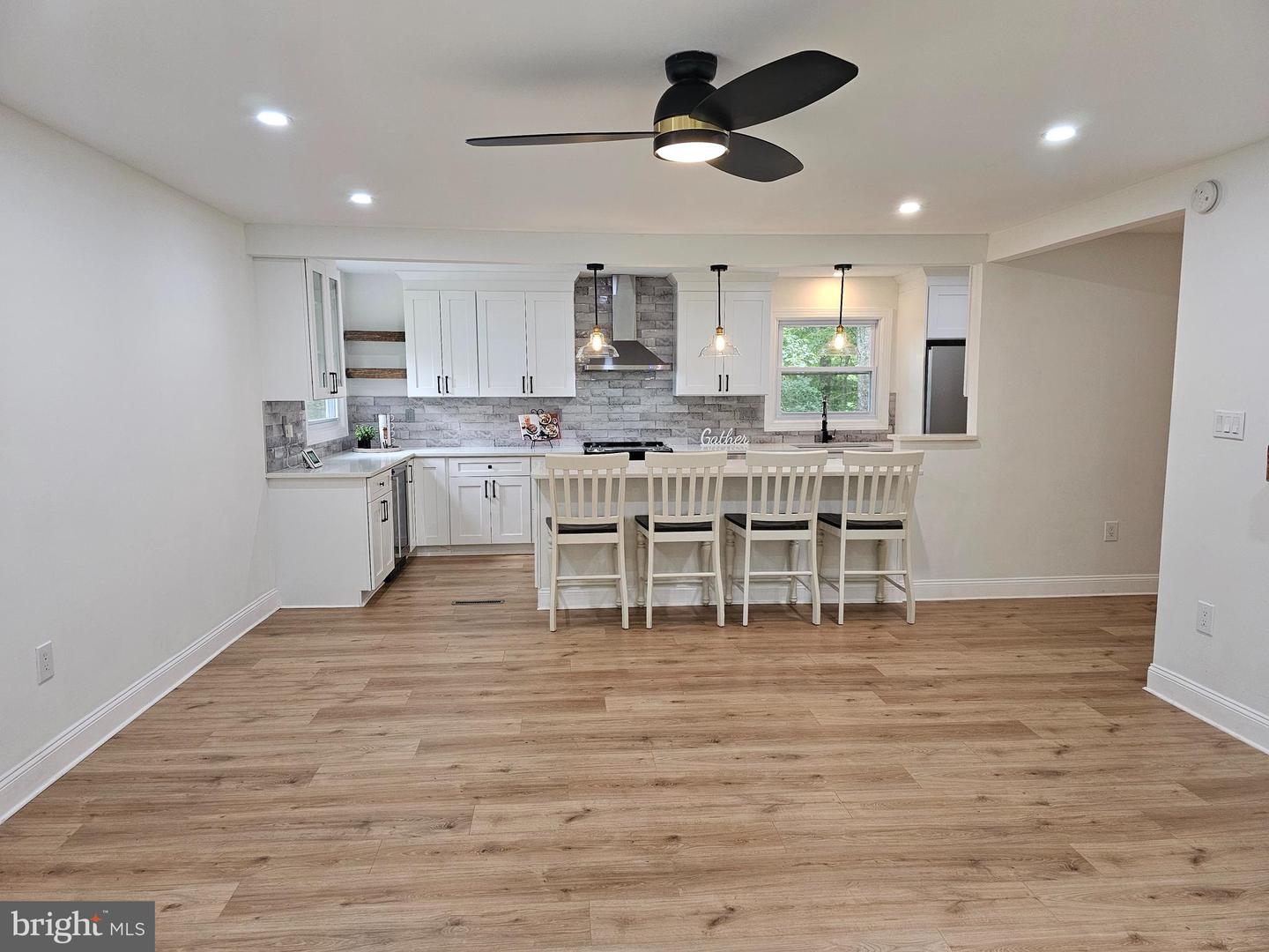 133 MEADOWS RD, FREDERICKSBURG, Virginia 22406, 4 Bedrooms Bedrooms, ,3 BathroomsBathrooms,Residential,For sale,133 MEADOWS RD,VAST2041500 MLS # VAST2041500