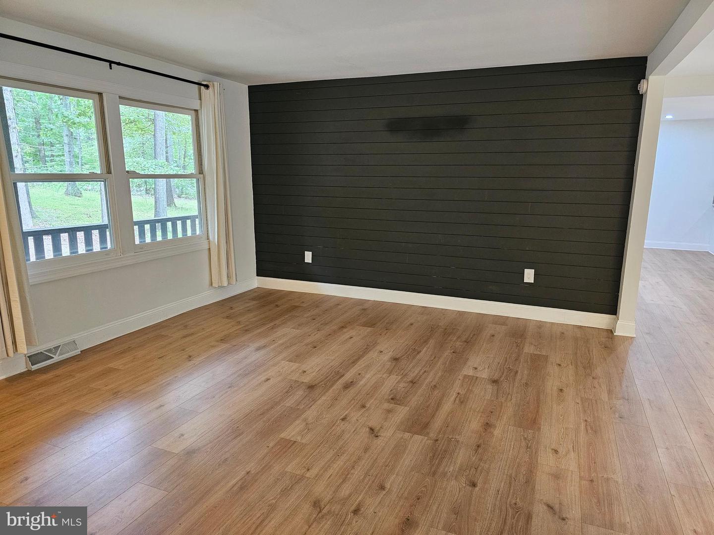 133 MEADOWS RD, FREDERICKSBURG, Virginia 22406, 4 Bedrooms Bedrooms, ,3 BathroomsBathrooms,Residential,For sale,133 MEADOWS RD,VAST2041500 MLS # VAST2041500