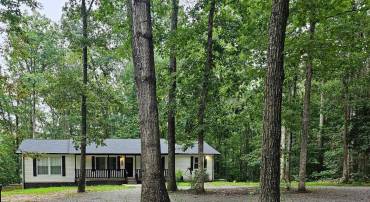 133 MEADOWS RD, FREDERICKSBURG, Virginia 22406, 4 Bedrooms Bedrooms, ,3 BathroomsBathrooms,Residential,For sale,133 MEADOWS RD,VAST2041500 MLS # VAST2041500