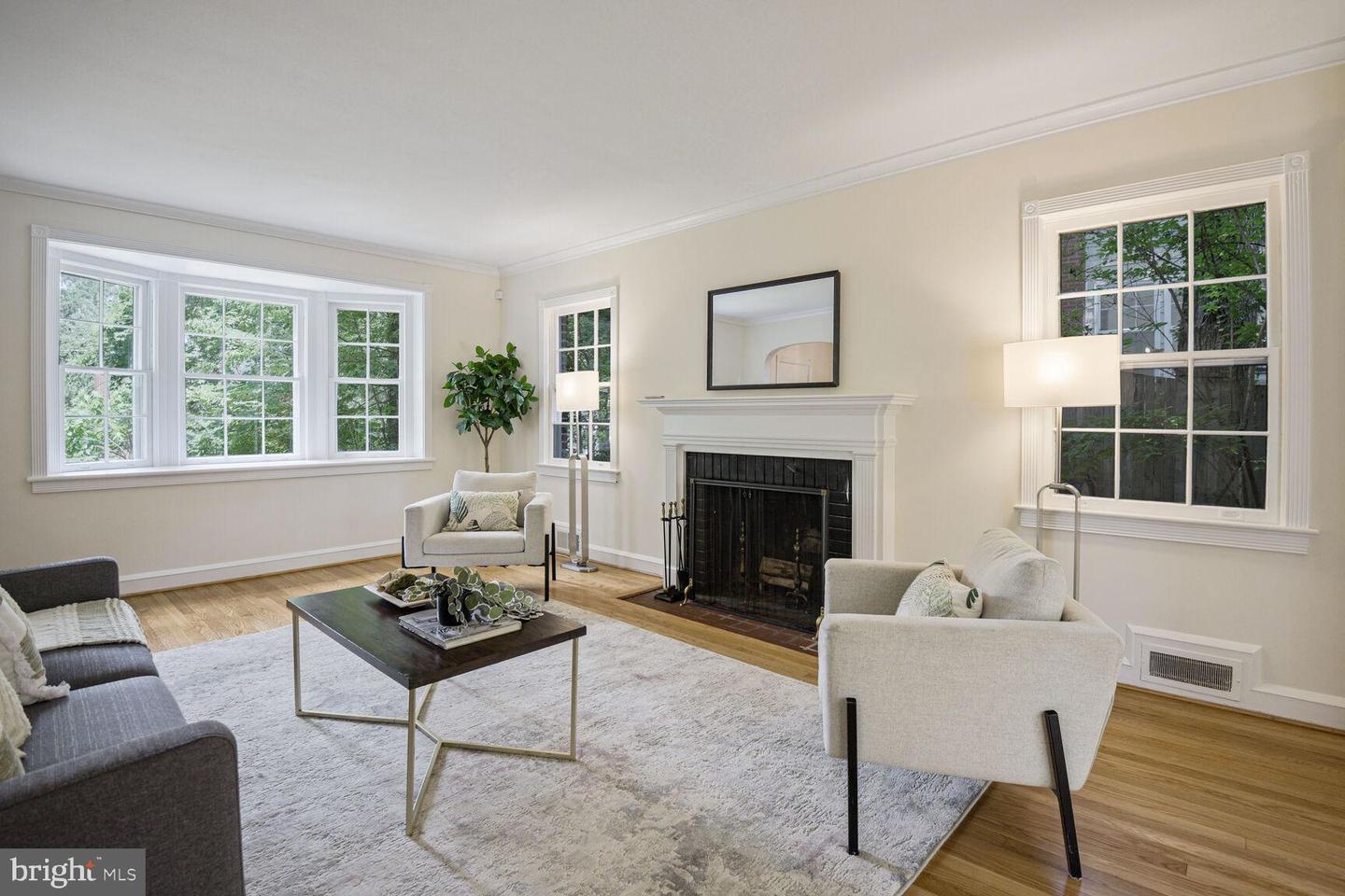 4616 BUTTERWORTH PL NW, WASHINGTON, District Of Columbia 20016, 5 Bedrooms Bedrooms, ,3 BathroomsBathrooms,Residential,For sale,4616 BUTTERWORTH PL NW,DCDC2213774 MLS # DCDC2213774