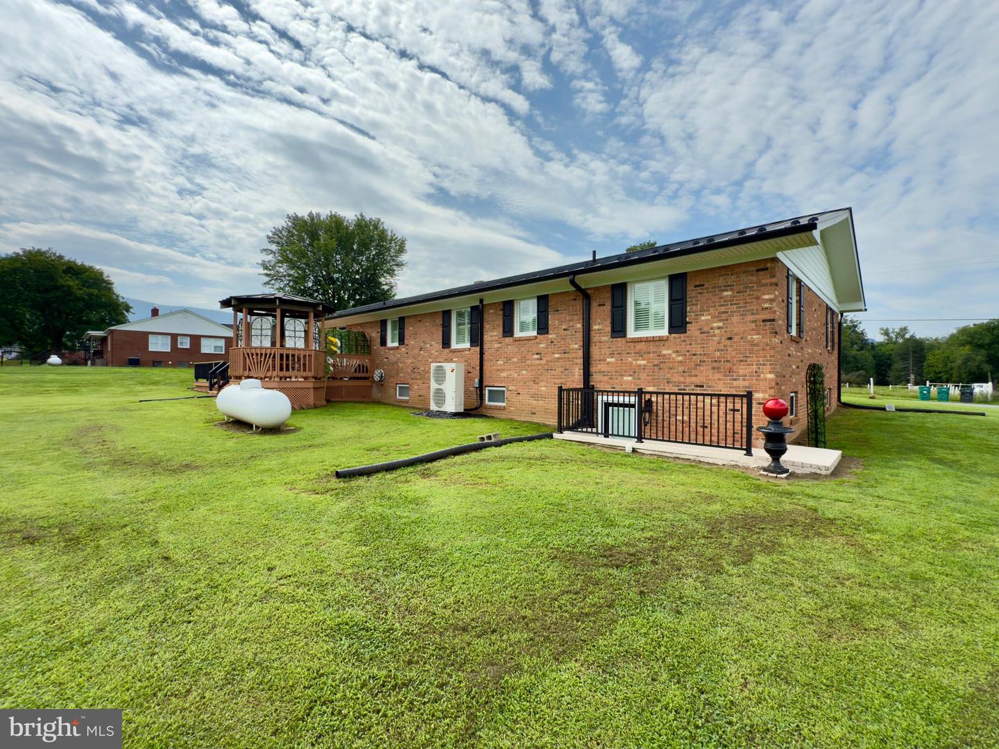 265 KITE HOLLOW RD, STANLEY, Virginia 22851, 4 Bedrooms Bedrooms, ,2 BathroomsBathrooms,Residential,For sale,265 KITE HOLLOW RD,VAPA2005232 MLS # VAPA2005232
