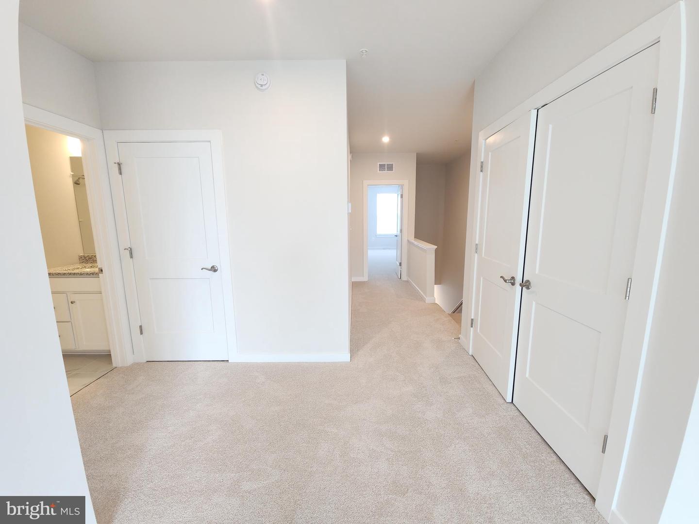 823 AMBROSE LN #A, MANASSAS PARK, Virginia 20111, 2 Bedrooms Bedrooms, ,2 BathroomsBathrooms,Residential,For sale,823 AMBROSE LN #A,VAPW2100808 MLS # VAPW2100808