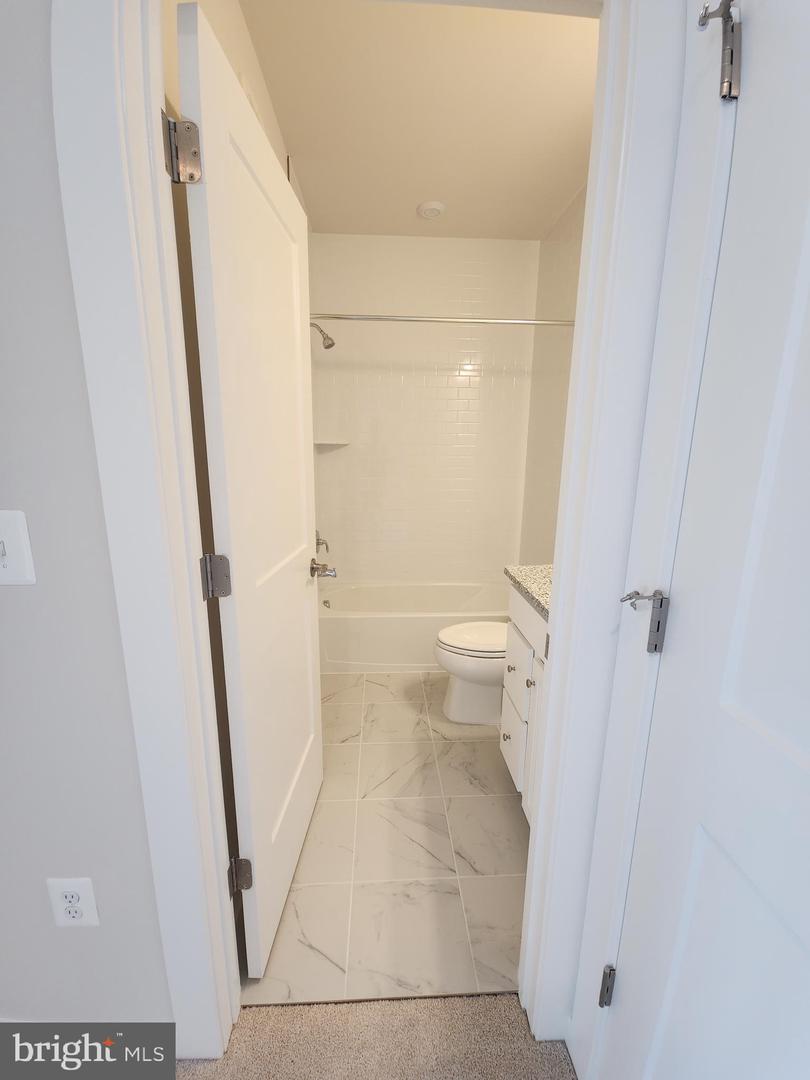823 AMBROSE LN #A, MANASSAS PARK, Virginia 20111, 2 Bedrooms Bedrooms, ,2 BathroomsBathrooms,Residential,For sale,823 AMBROSE LN #A,VAPW2100808 MLS # VAPW2100808